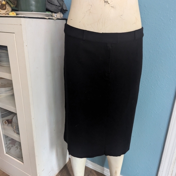 Brooks Brother Elegant Black Pencil Skirt - Picture 5 of 7